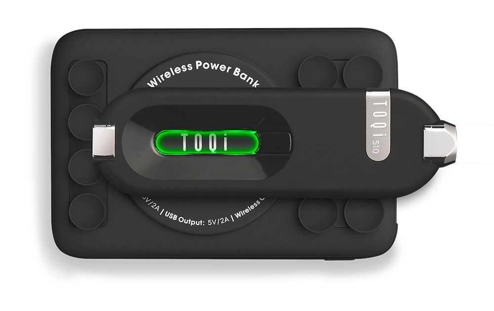 The TOQi 510 wireless vaporizer and TOQi Wireless Charging Pad.